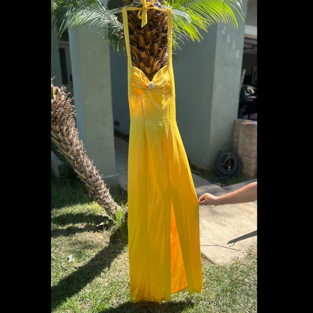 Mary L Couture Yellow Satin Dress - Picture 5 of 5
